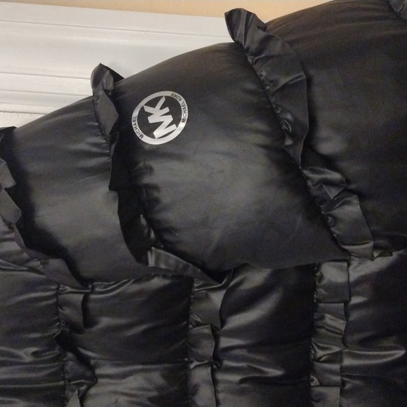 Michael Kors ruffle puffer jacket - Picture 3 of 7